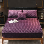 Crystal Velvet Thicken Quilted Mattress Cover
